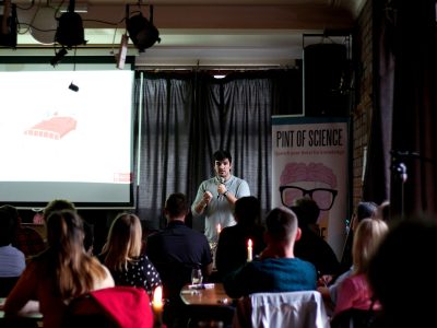 Carlos Sillero presents at Pint of Science 2022 at the Greenbank